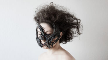 POSTNATURAL PROSTHESES: THE PROTECTIVE MASK