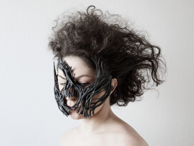 POSTNATURAL PROSTHESES: THE PROTECTIVE MASK
